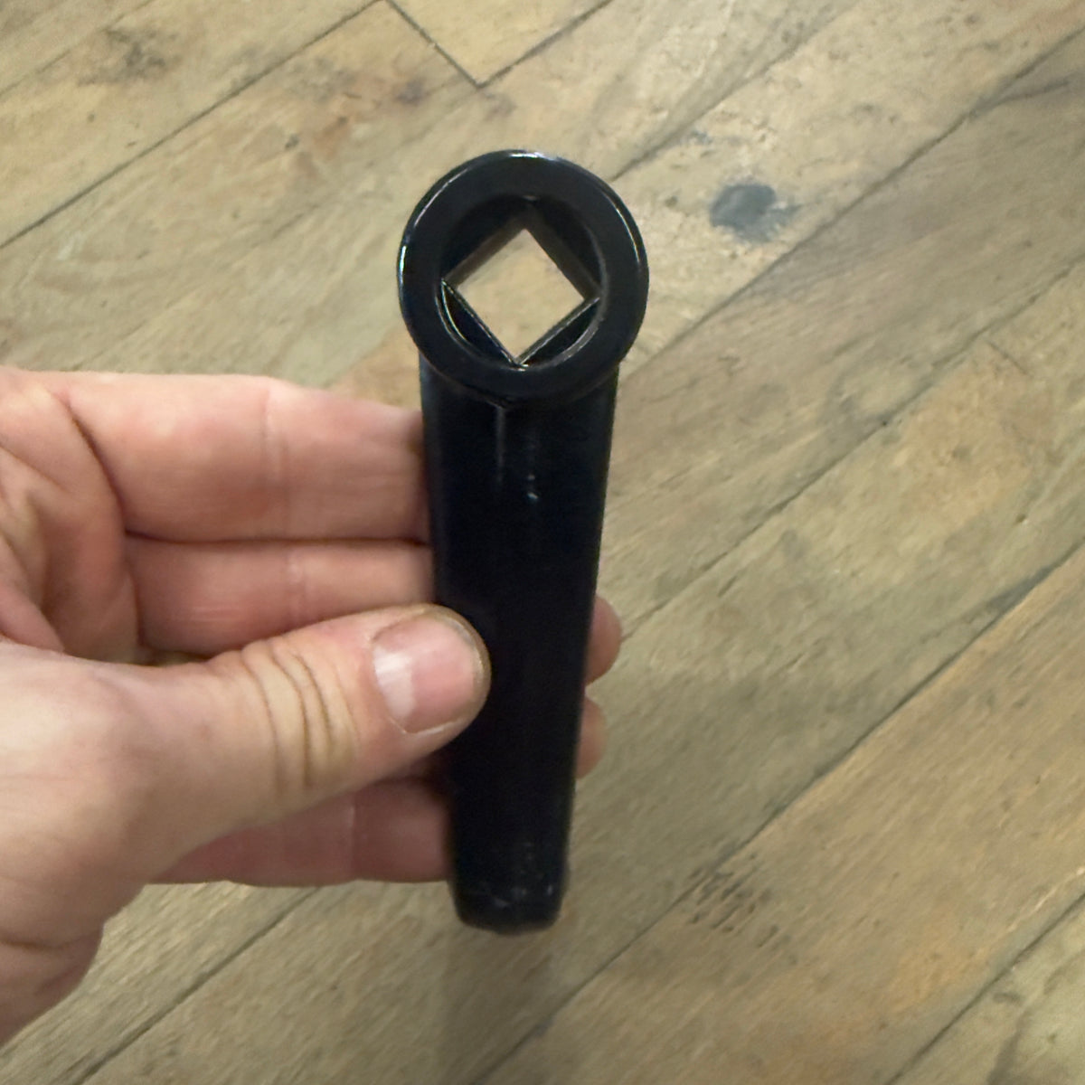 Martin 9/16" Squared Broached Crank Handle 5-1/8" - Blk Powder Coat (CH4BC)