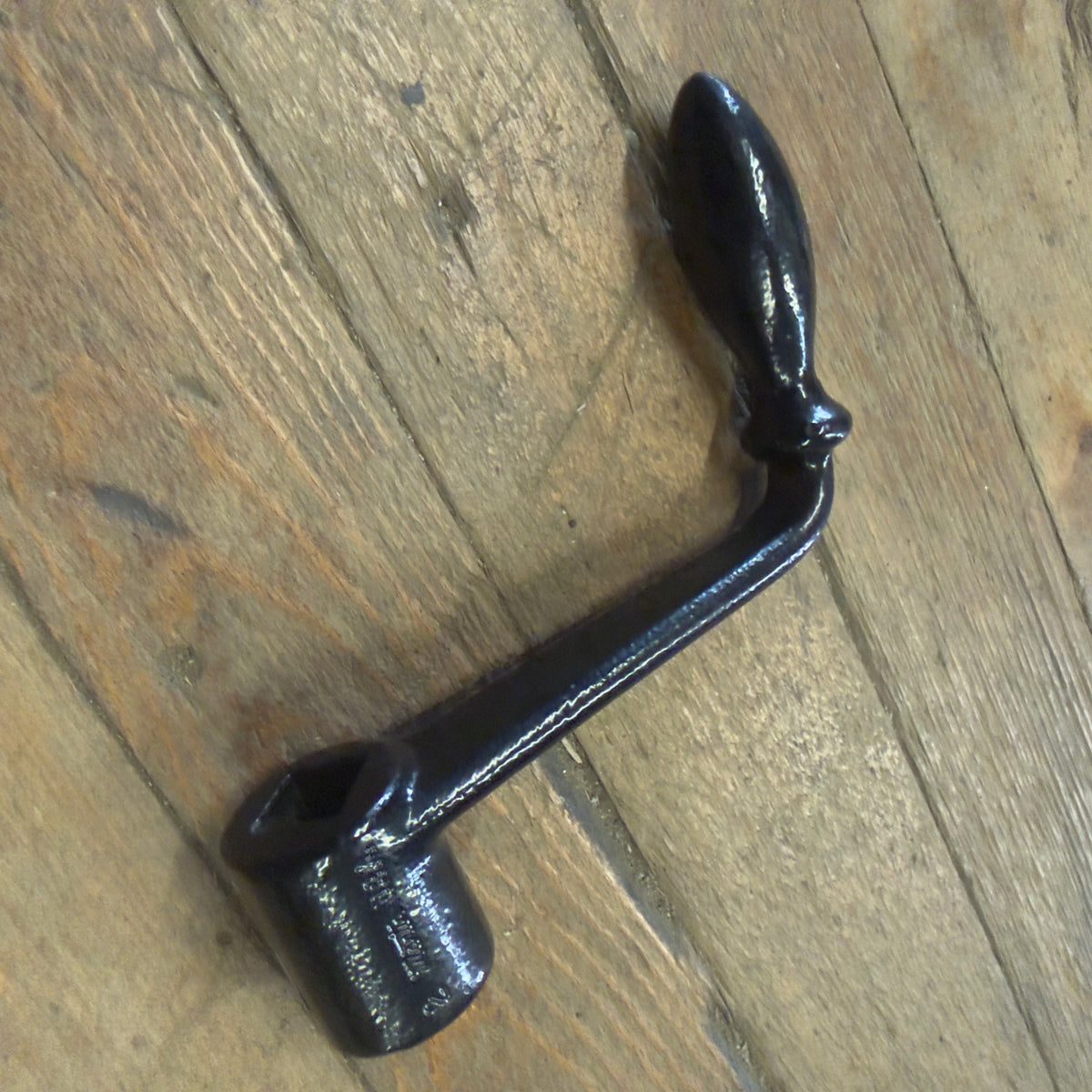 Martin 1/2" Squared Broached Crank Handle 4-1/2" OAL - Blk Powder Coat (CH2BC)