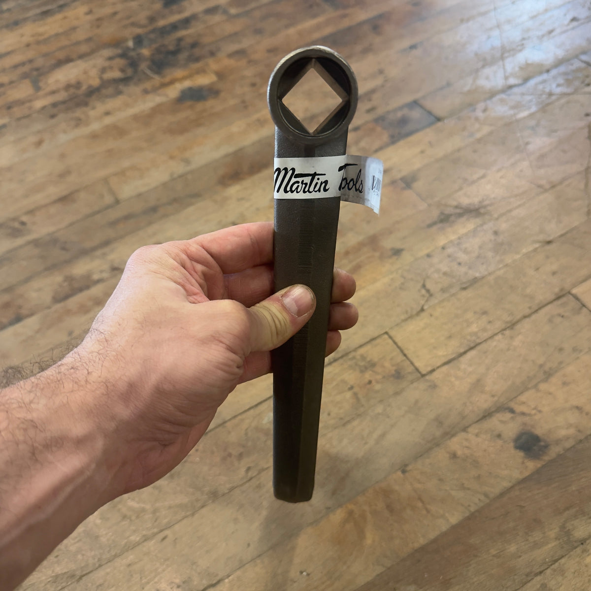 Martin 7/8" Squared Broached Crank Handle 10-1/2" OAL - Natural Finish (CH14B)