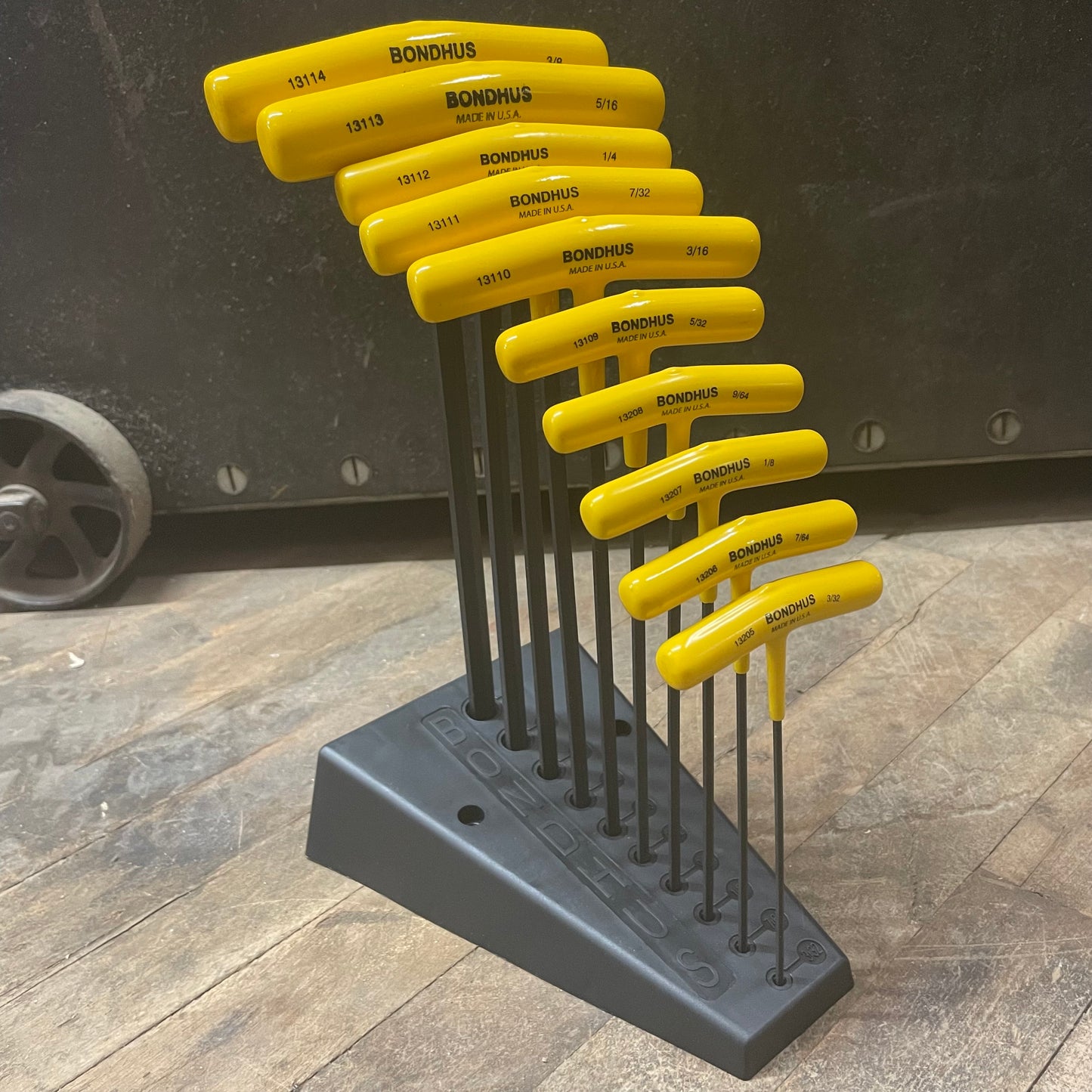 Bondhus 10pc  SAE T-Handled Ball End Set w/ Stand 3/32 - 3/8 (13190)