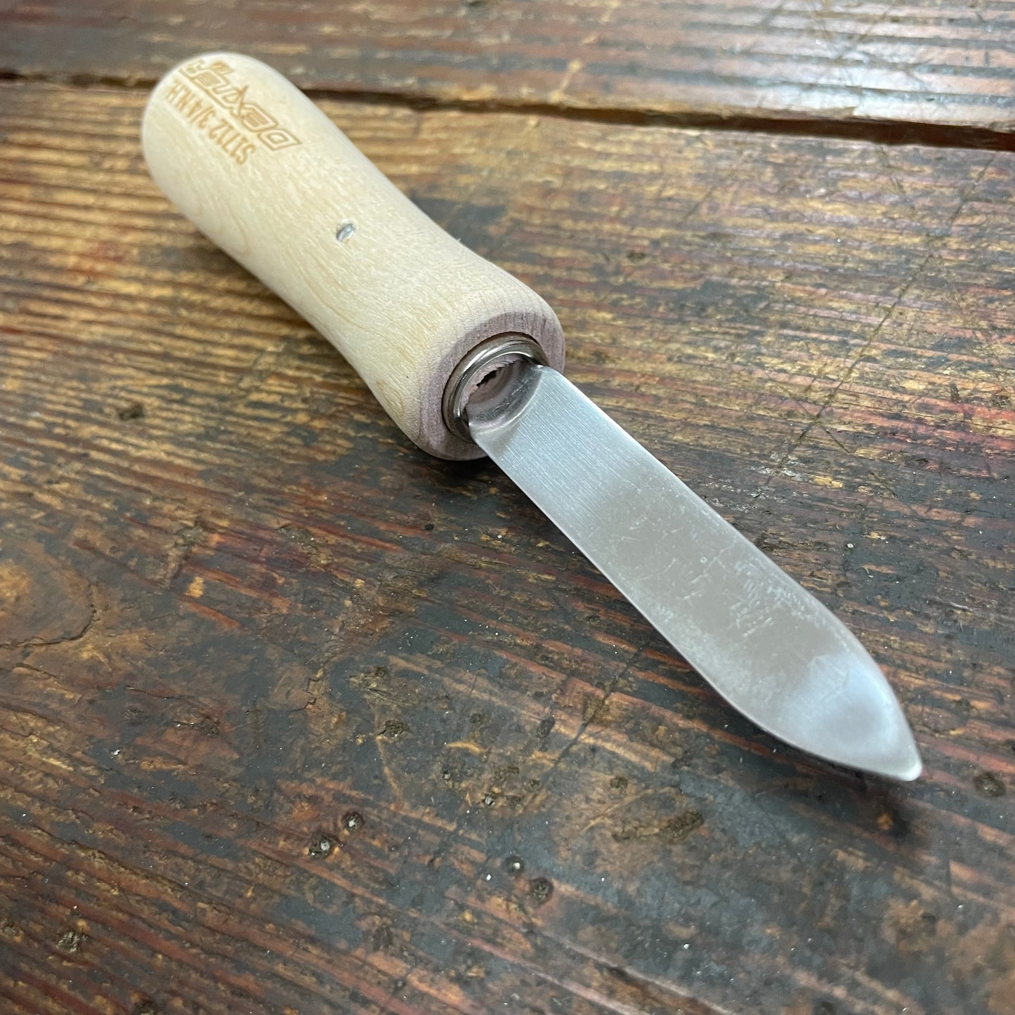 Dexter 2-3/4" Oyster Knife, New Haven Pattern (10080)
