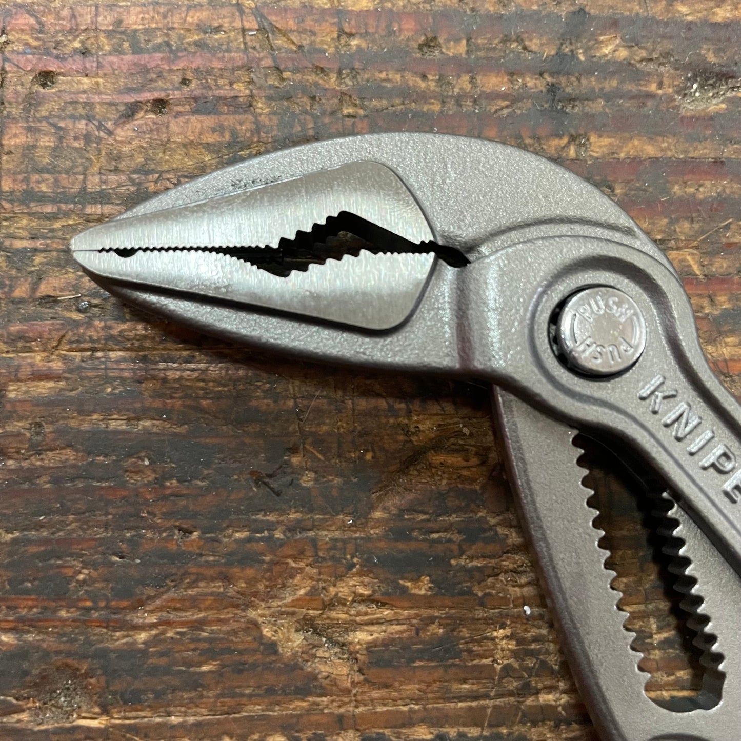 Knipex 7 1/4" Cobra ES Water Pump Pliers (8751180)
