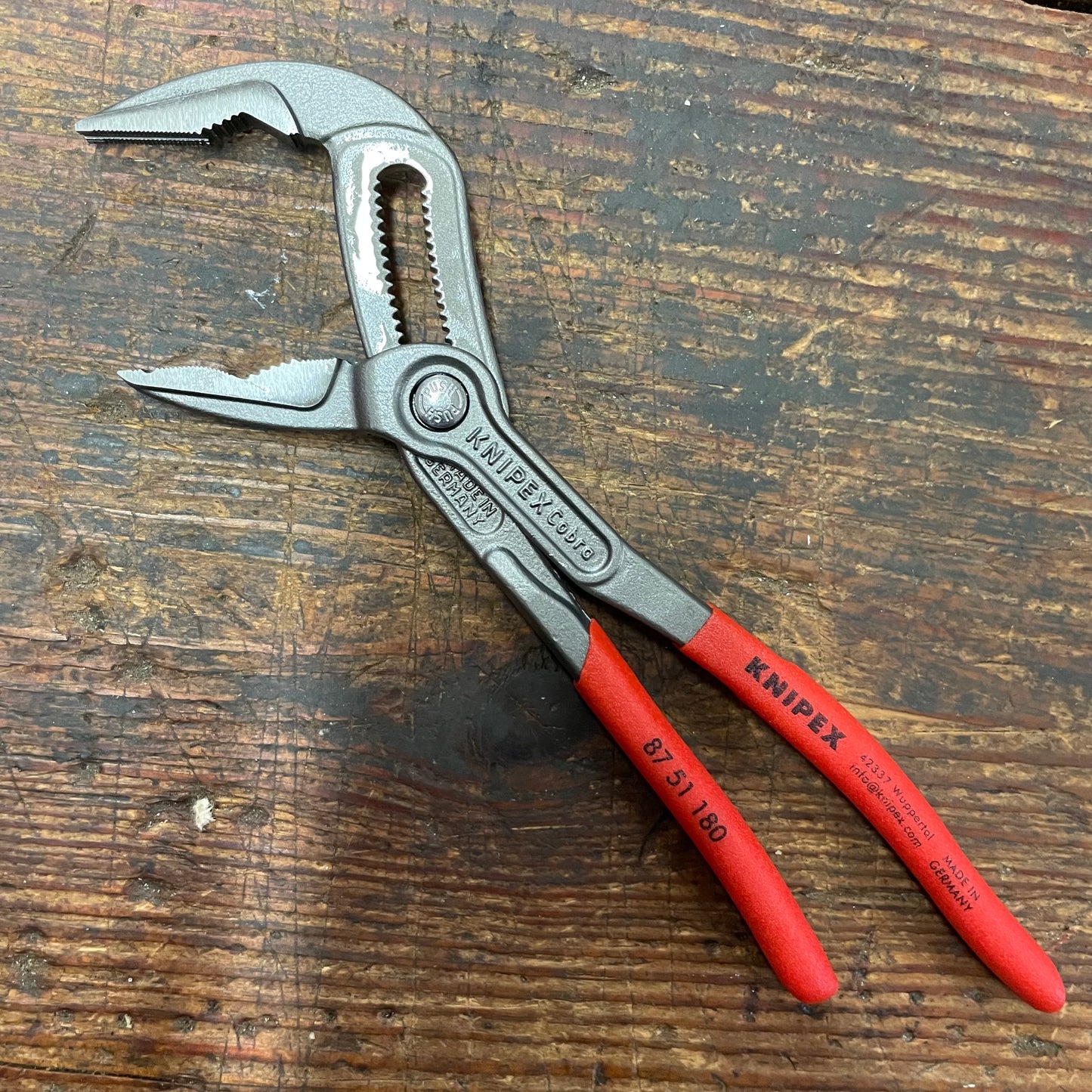 Knipex 7 1/4" Cobra ES Water Pump Pliers (8751180)