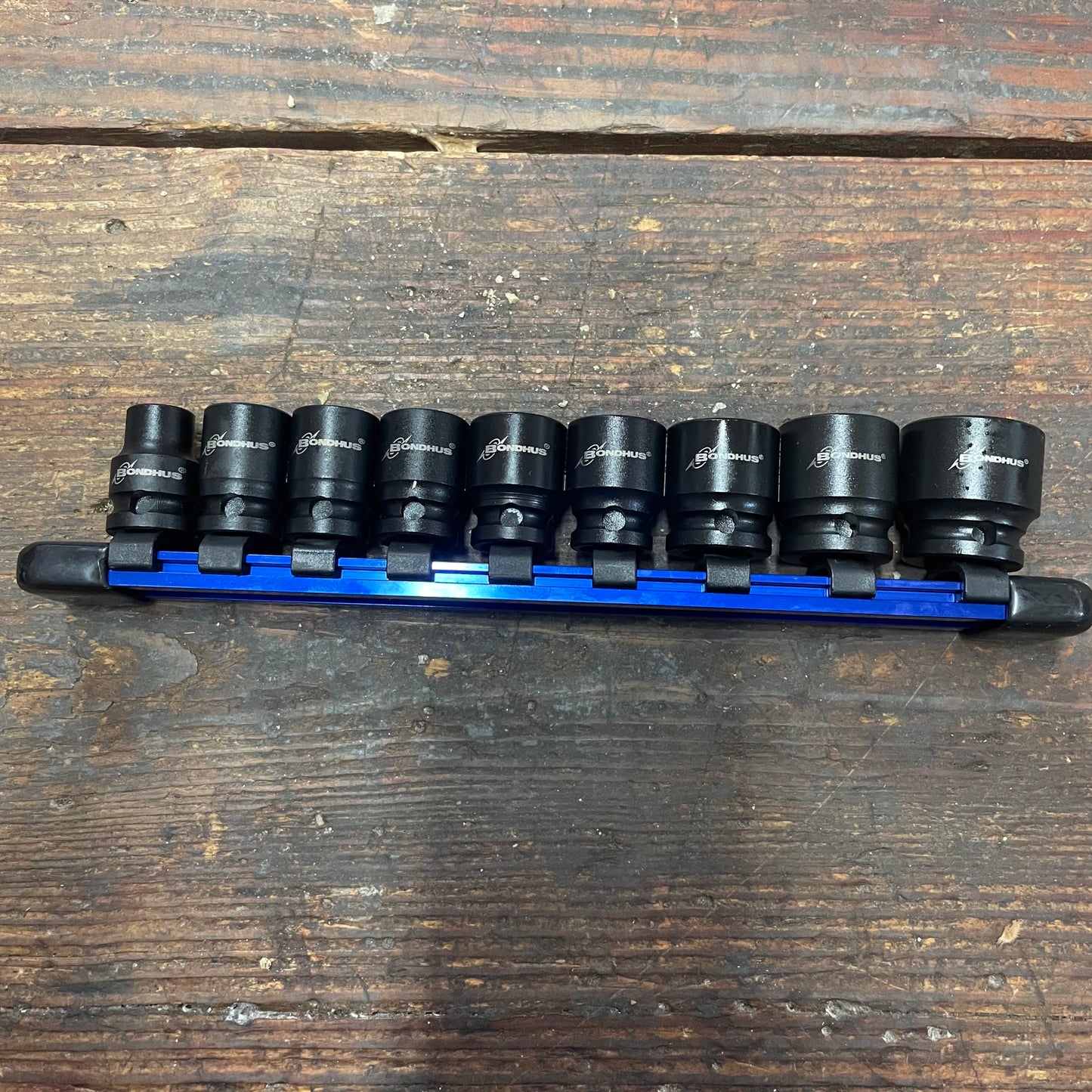 Bondhus External Twist Socket 3/8” Drive Extractor Set SAE (83137)