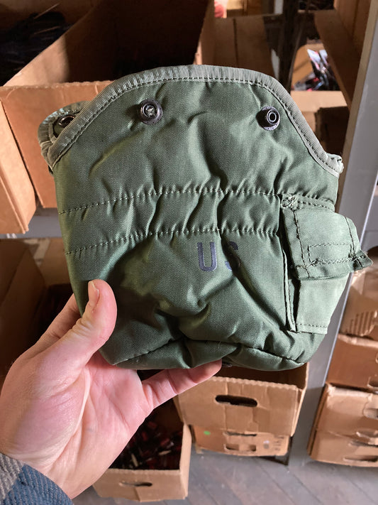 US Military Olive Drab 1 Quart Water Canteen Cover (Used) (8465-860-0256)
