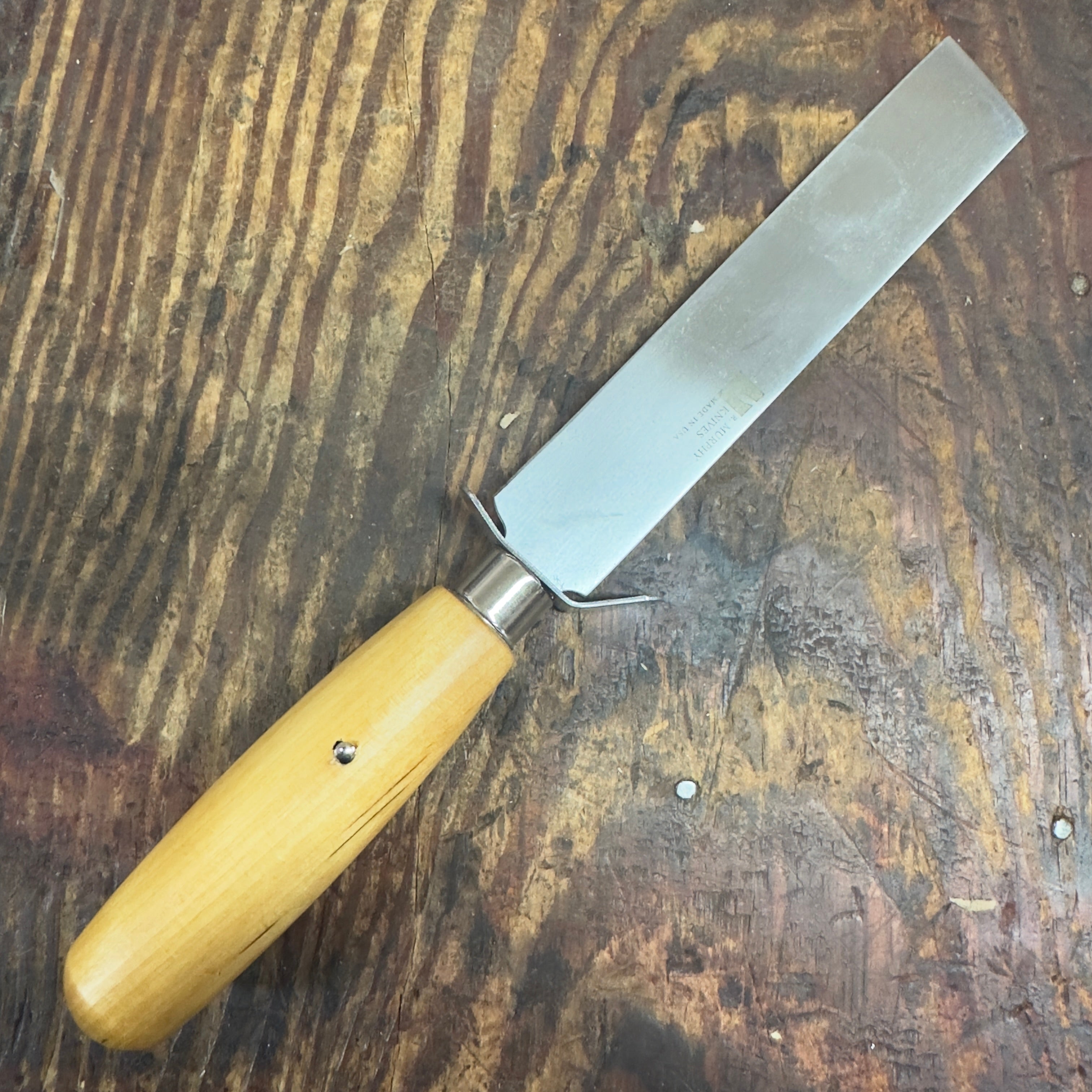R. Murphy Square Point Rubber Knife 16 gauge 5