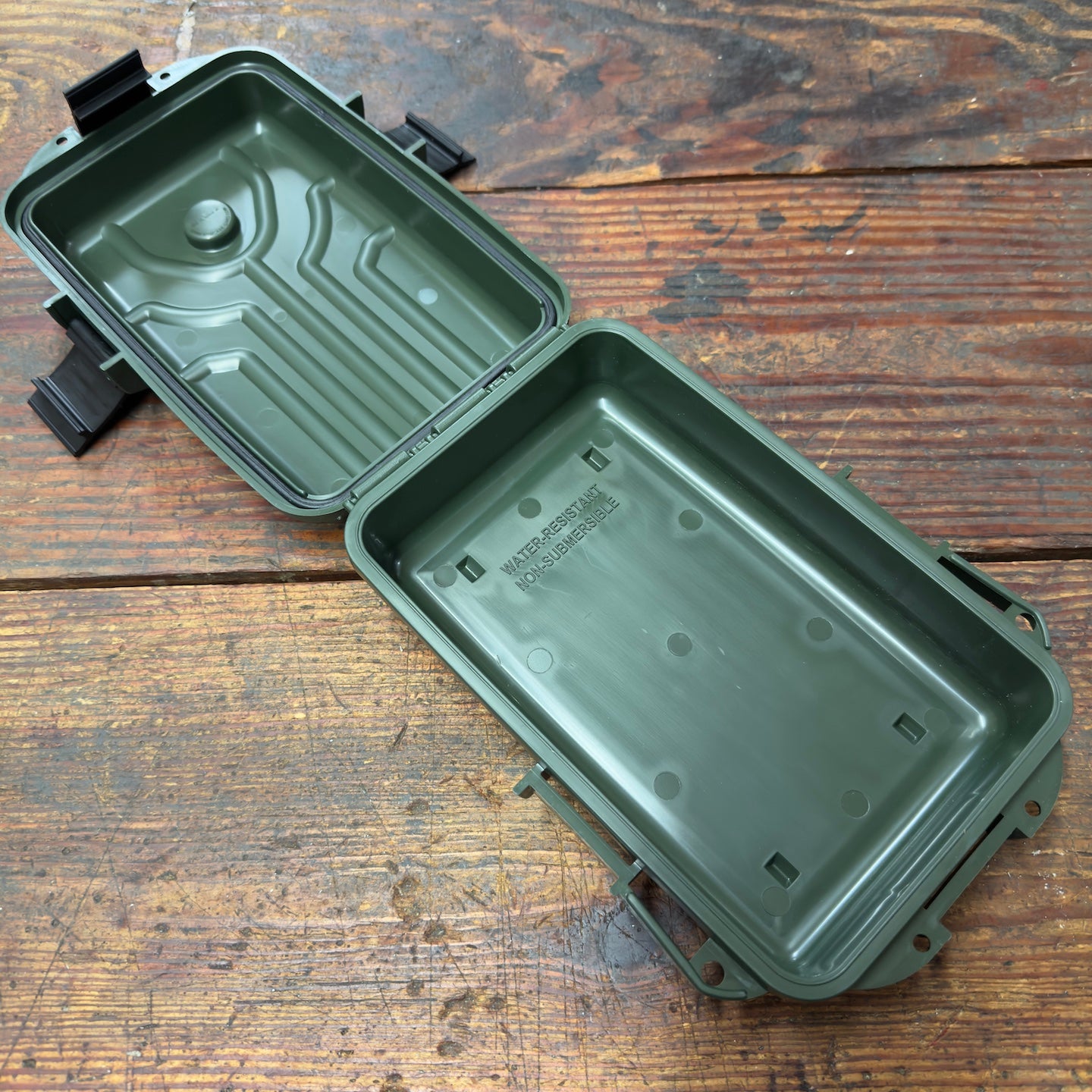 MTM Survivor Dry Box - Small, Green (S1072-11)