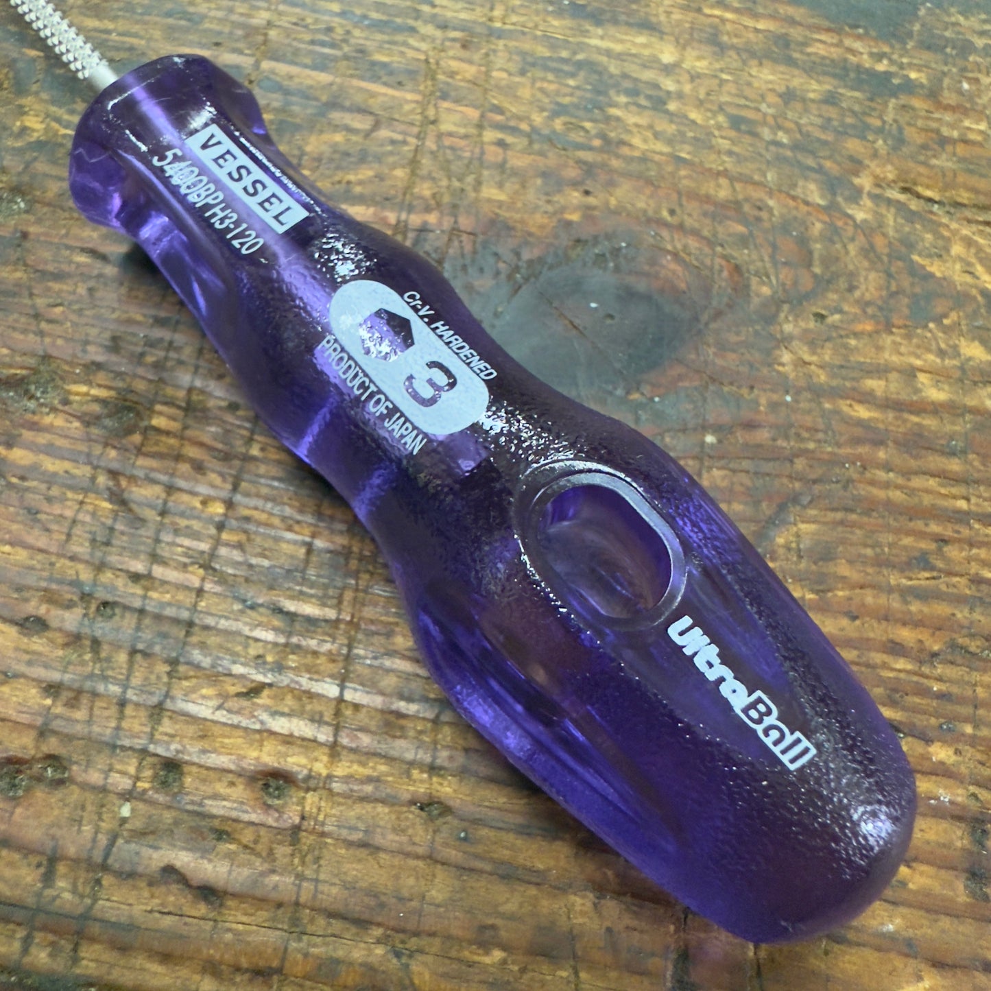 Vessel UltraBall Hex H3 x 120mm Power Grip Screwdriver (B5400BPH3120)