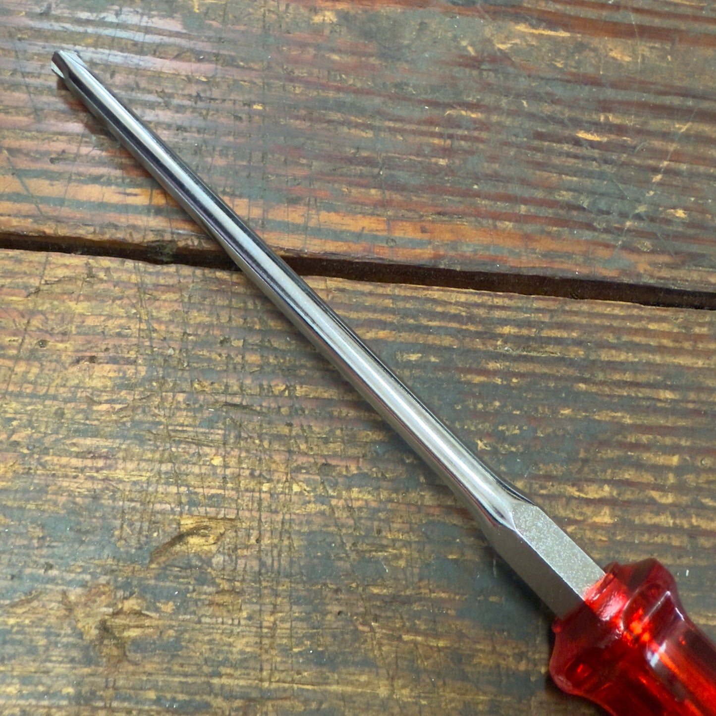 Vessel Phillips No.4 x 200mm Power Grip Screw Driver (4500P4200)