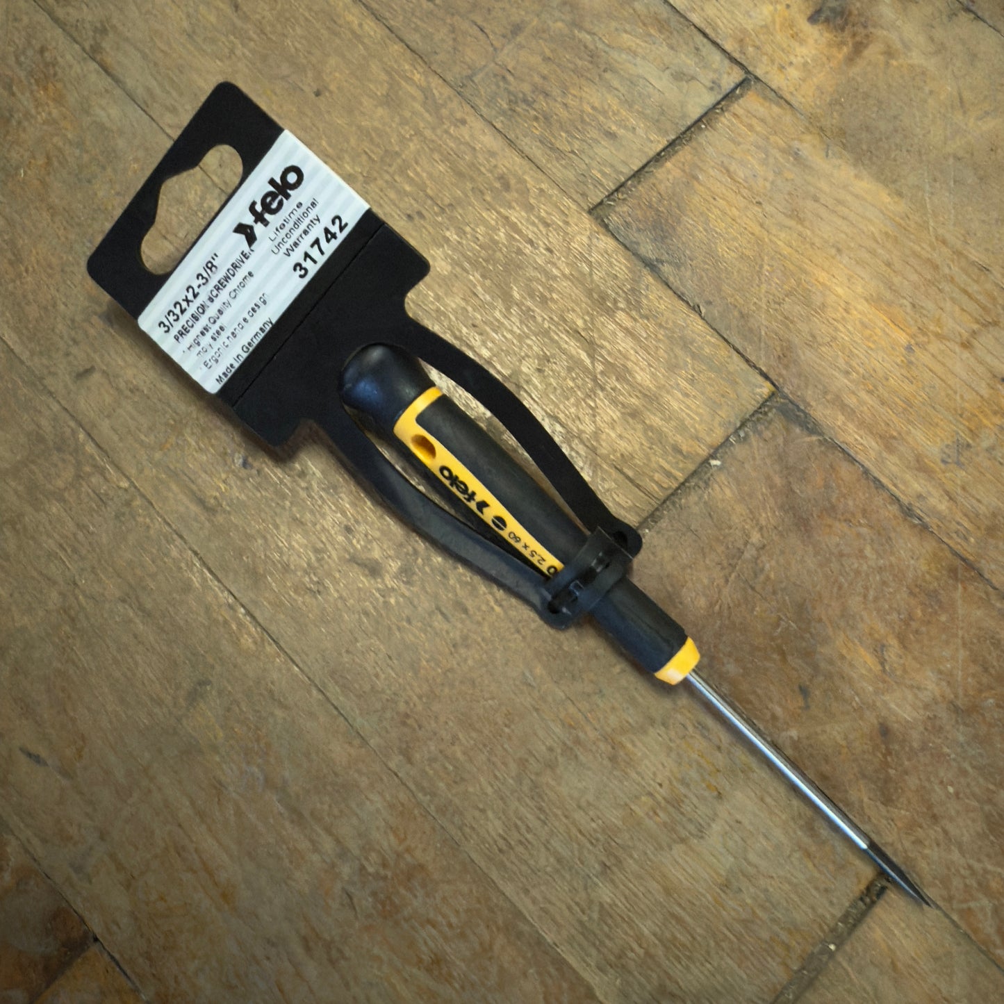 Felo Precision Slotted Screwdriver 3/32" x 2 3/8" (31742)