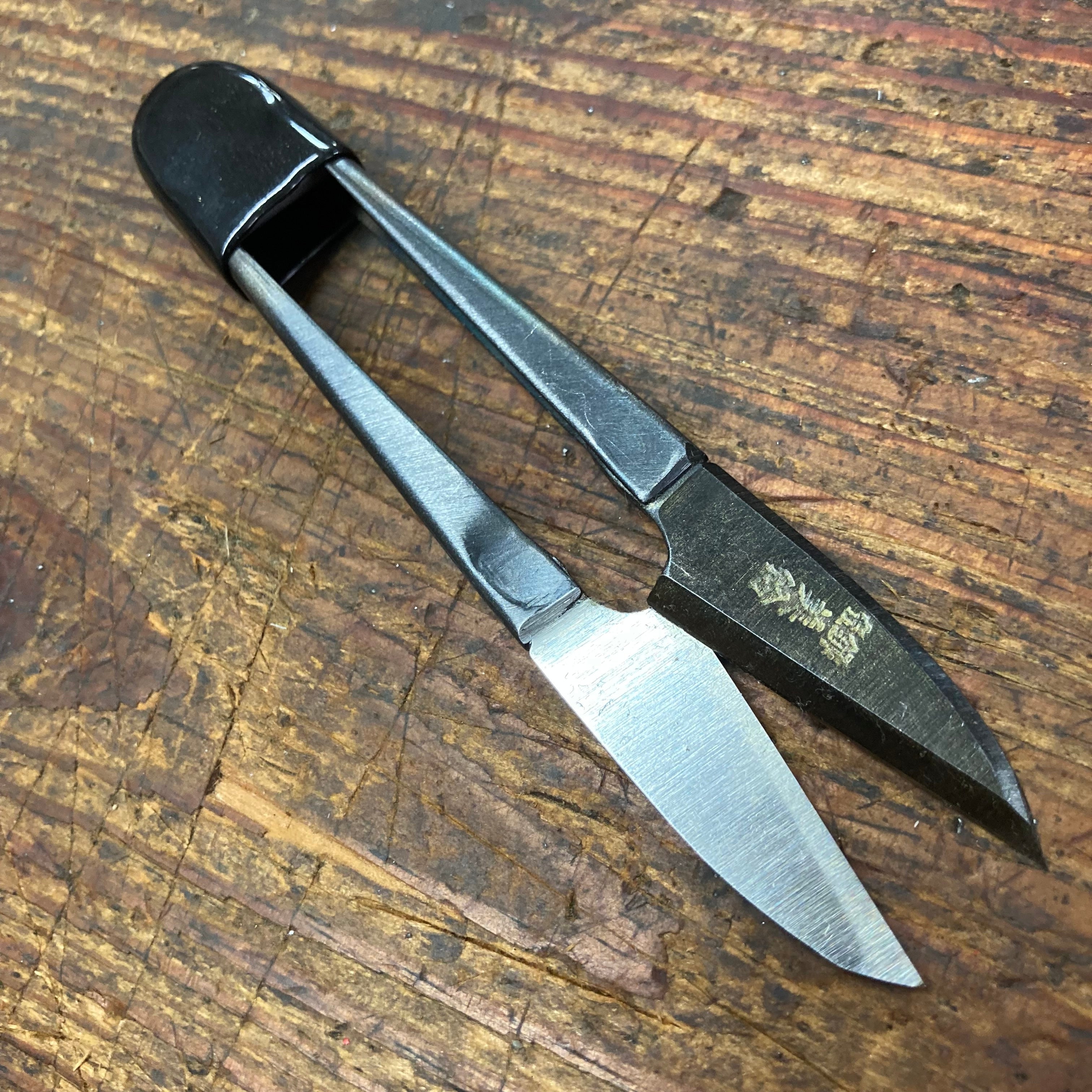 Kanetsune Misuzu U-Shaped Scissors (KC505) – Harry J. Epstein Co.