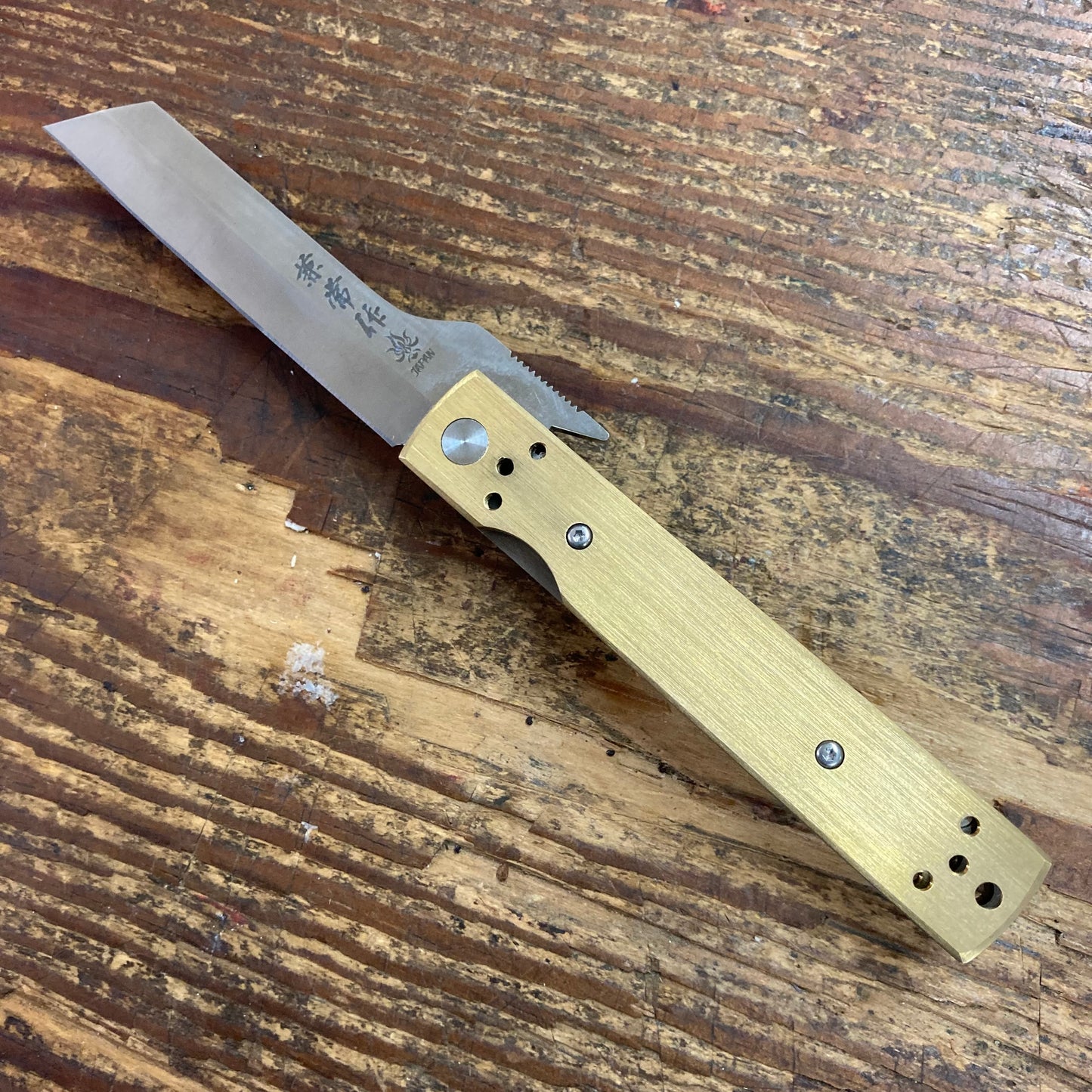 Kanetsune Brushed Brass Linerlock (KB561)