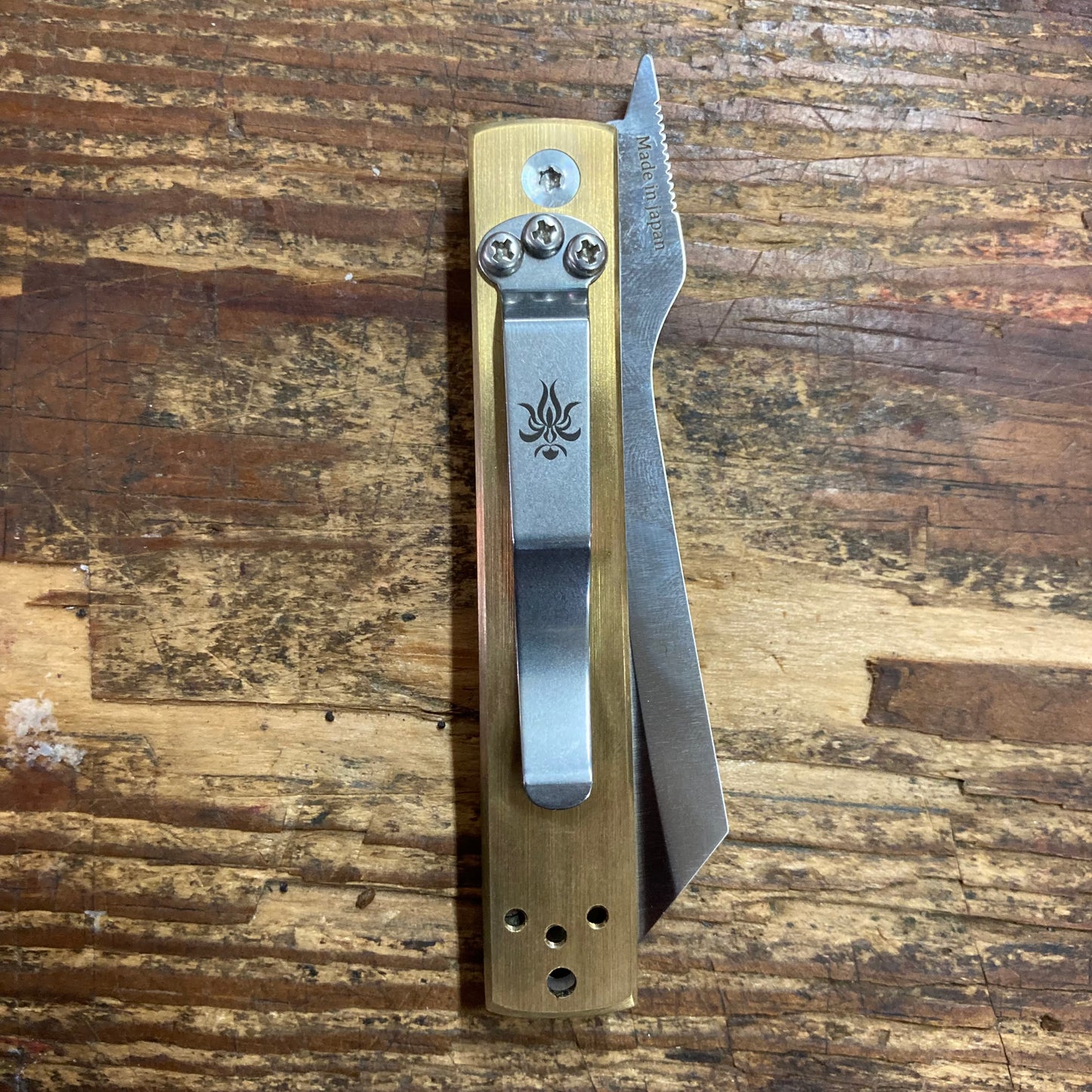 Kanetsune Brushed Brass Linerlock (KB561)