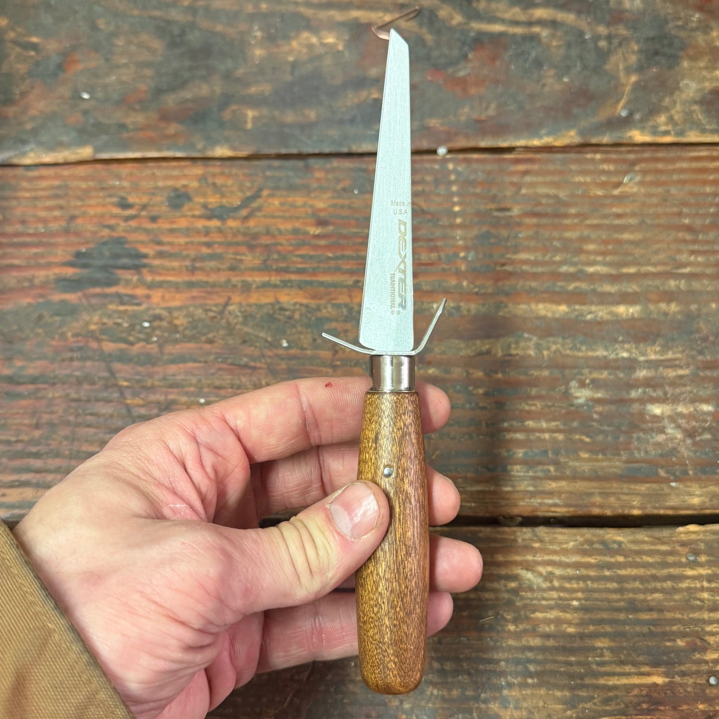 Dexter 4" Taper Point Shoe Knife w/ Guard (75199) X2T w/ GD