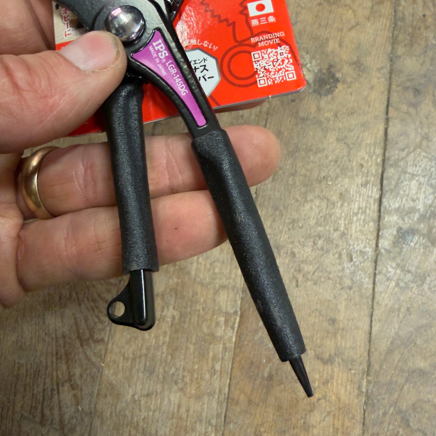IPS 148 mm Elek Little Devil Mini Pliers (LGR-145DG)
