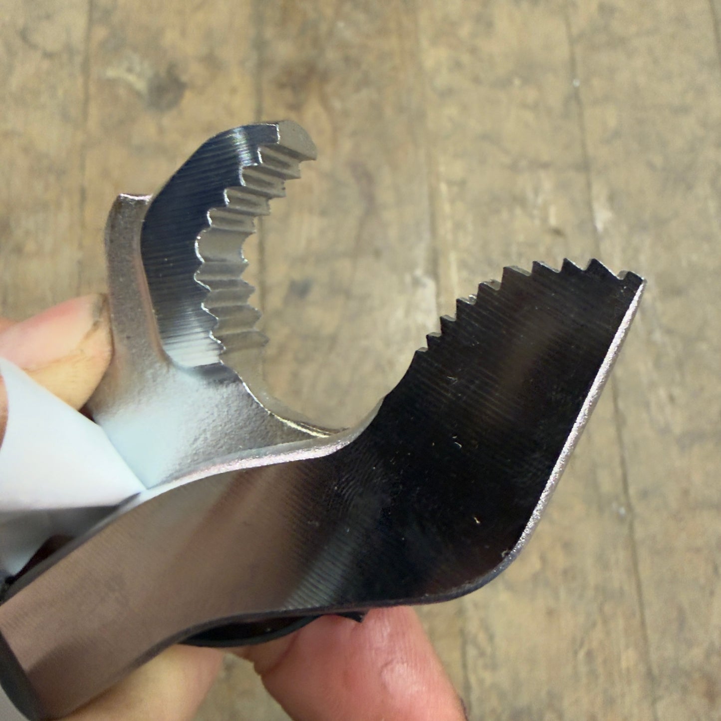 Top 210mm Adjustable Speed Wrench (SW-200)