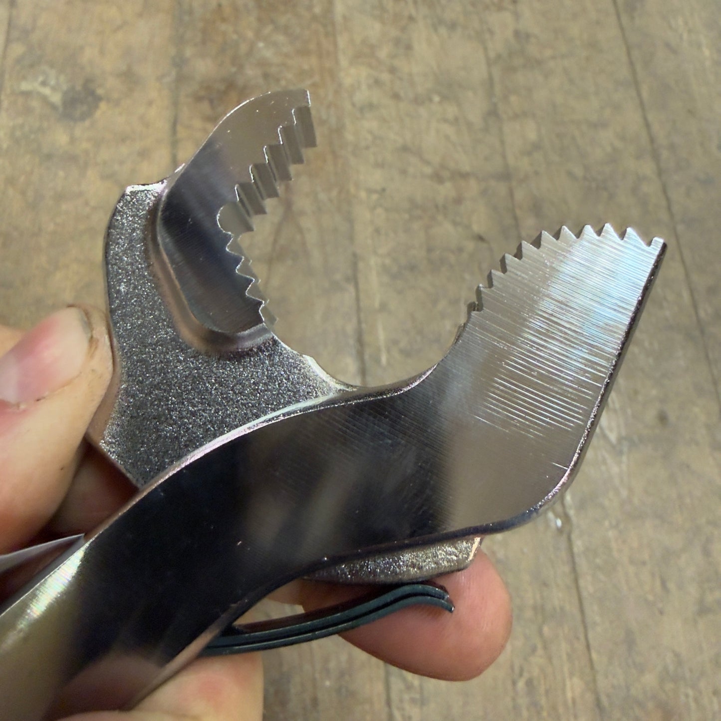 Top 257mm Adjustable Speed Wrench (SW-250)