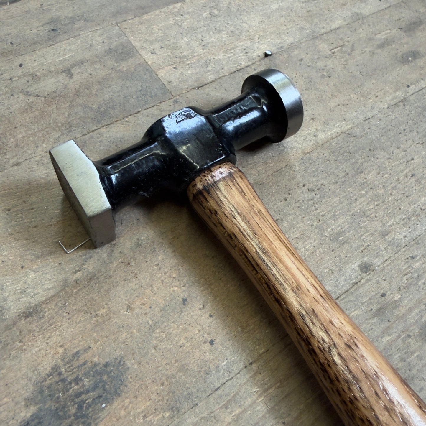 Martin Heavy Duty Bumping Hammer w/ Wooden Handle (160G)