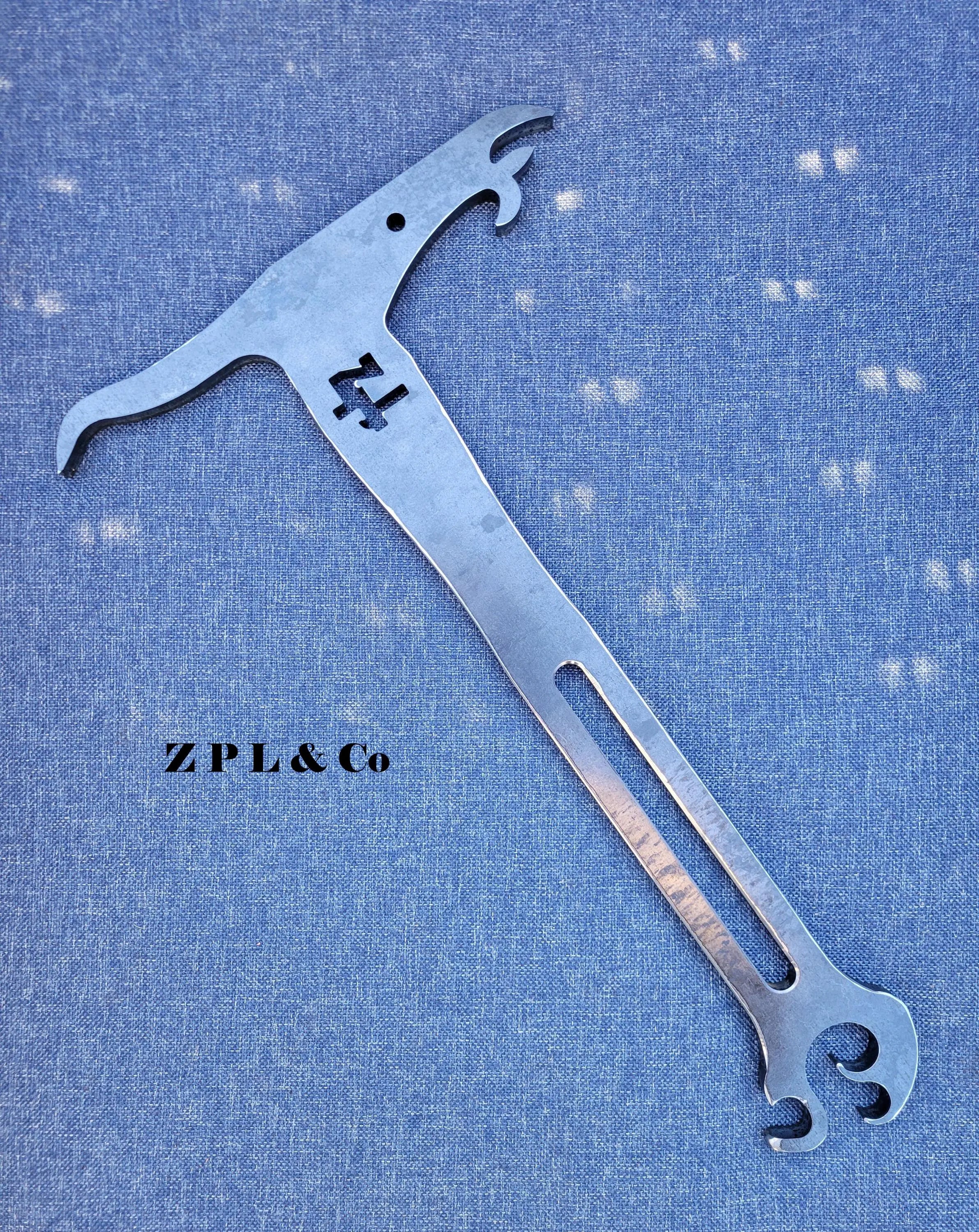 Carbon Steel Crowsbeak Multi-Tool - Campfire Cooking Tool (CAW) – Harry ...