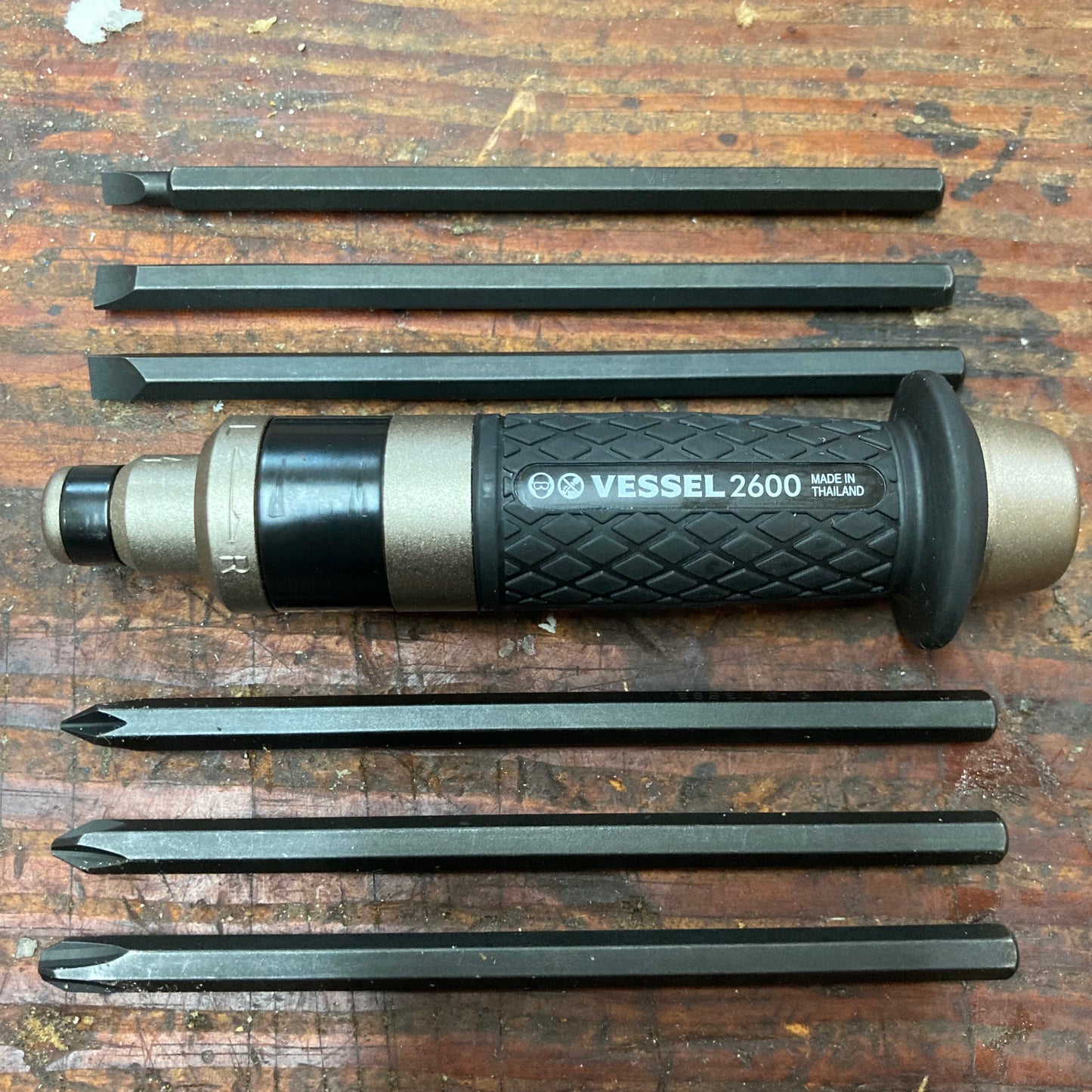 Vessel Manual Impact Driver 1/4" Hex Set (260002)