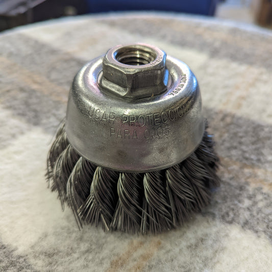 United Abrasives 2 3/4 x .014 x 5/8-11 Knot Cup (03414)