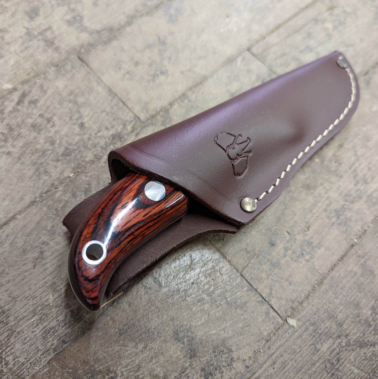 Cudeman Full Tang Skinning Knife w/ Wood Handle (129-R)
