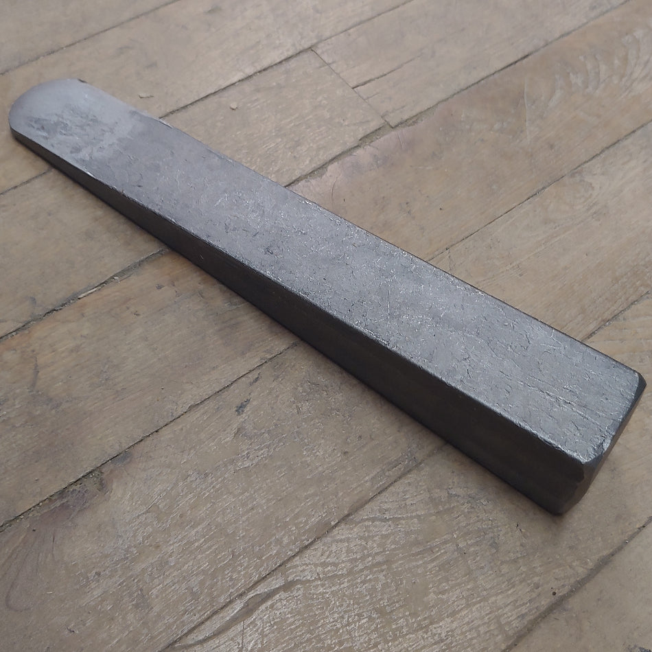 AJAX 1 1/2 x 1 1/2 x 10 wedge (886)
