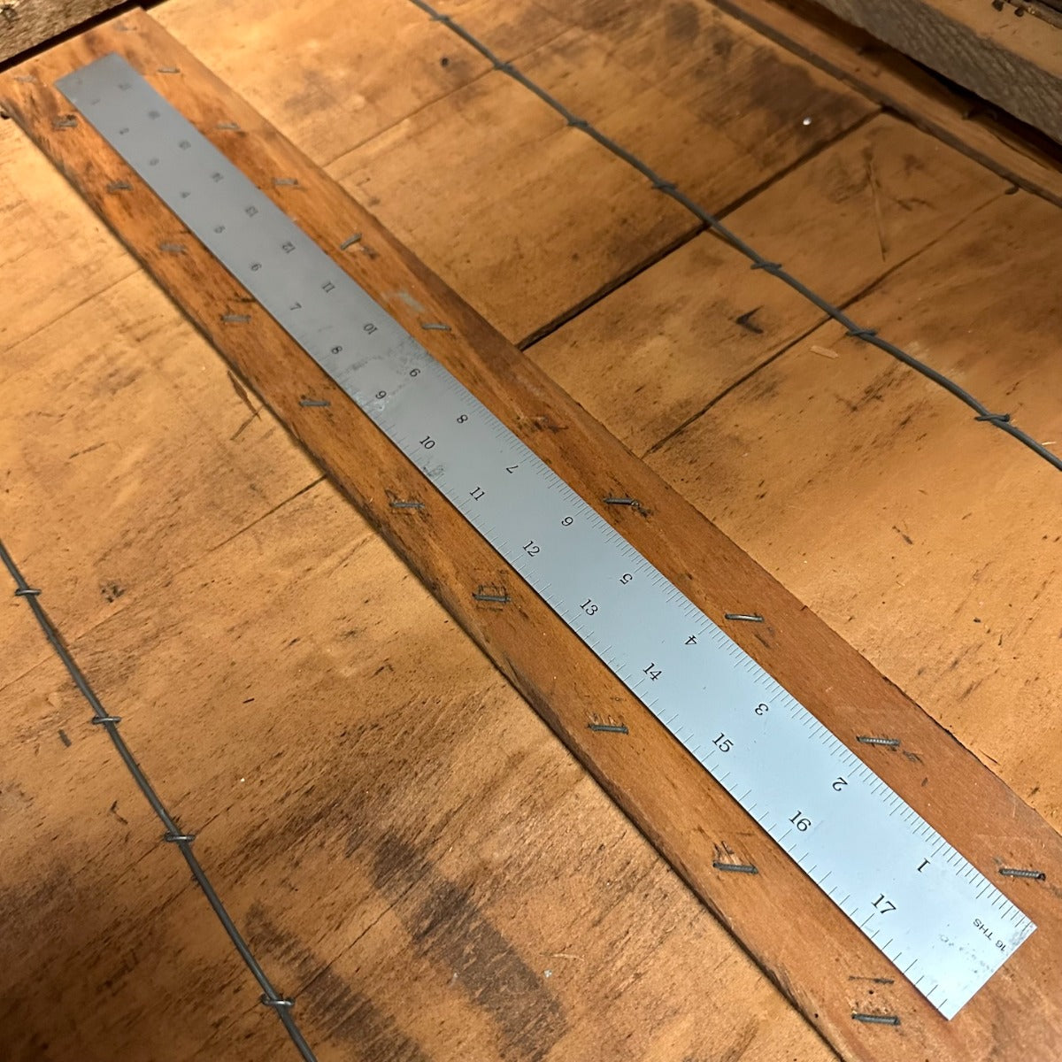 PEC 18" 4R Rigid Tempered Rule (32nds/64ths & 8ths/16ths) w/ Blemish (780045)