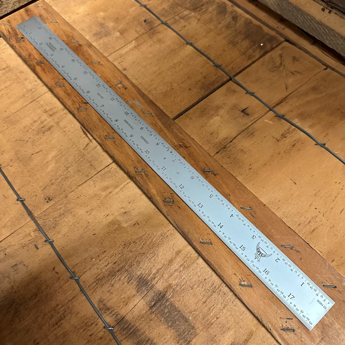 PEC 18" 4R Rigid Tempered Rule (32nds/64ths & 8ths/16ths) w/ Blemish (780045)