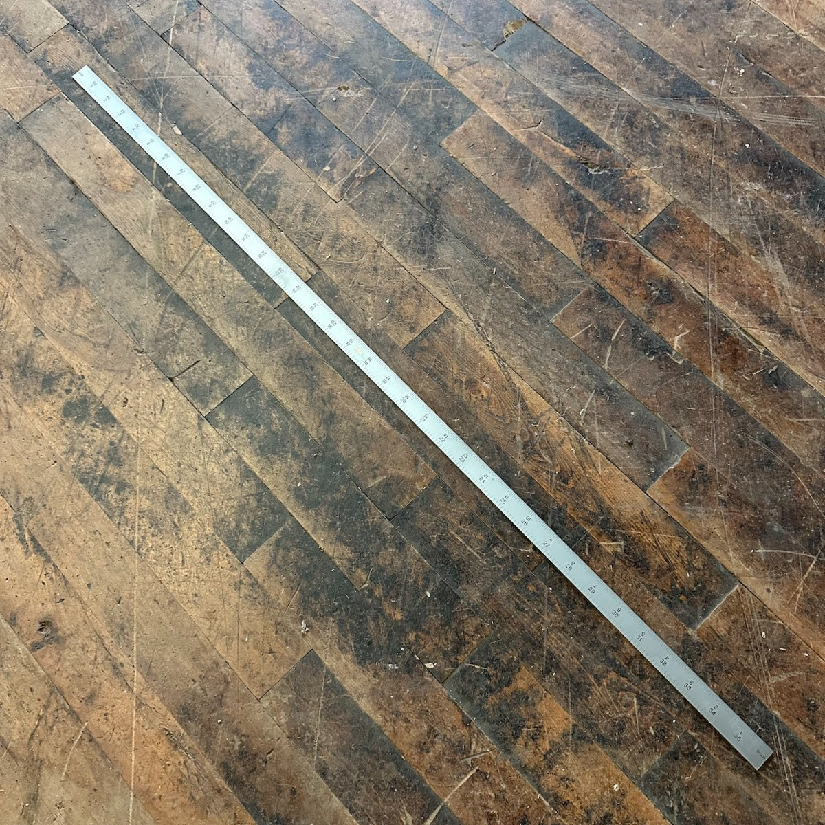 PEC 36" 4R Flexible Tempered Rule (32nds/64ths & 8ths/16ths) w/ Blemish (780069)