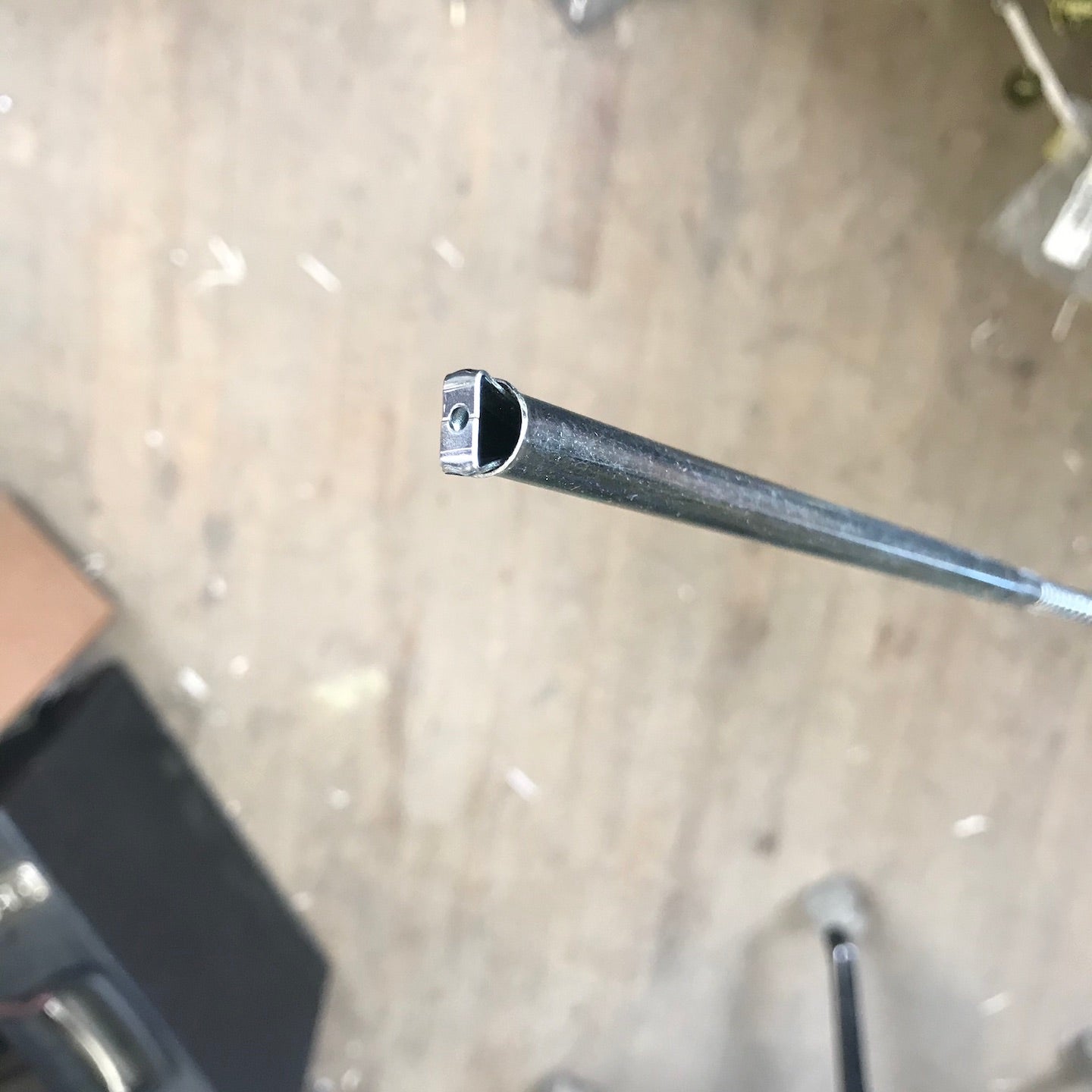 Mechanical Finger 26 1/2" Total Length (MS-GRAB)