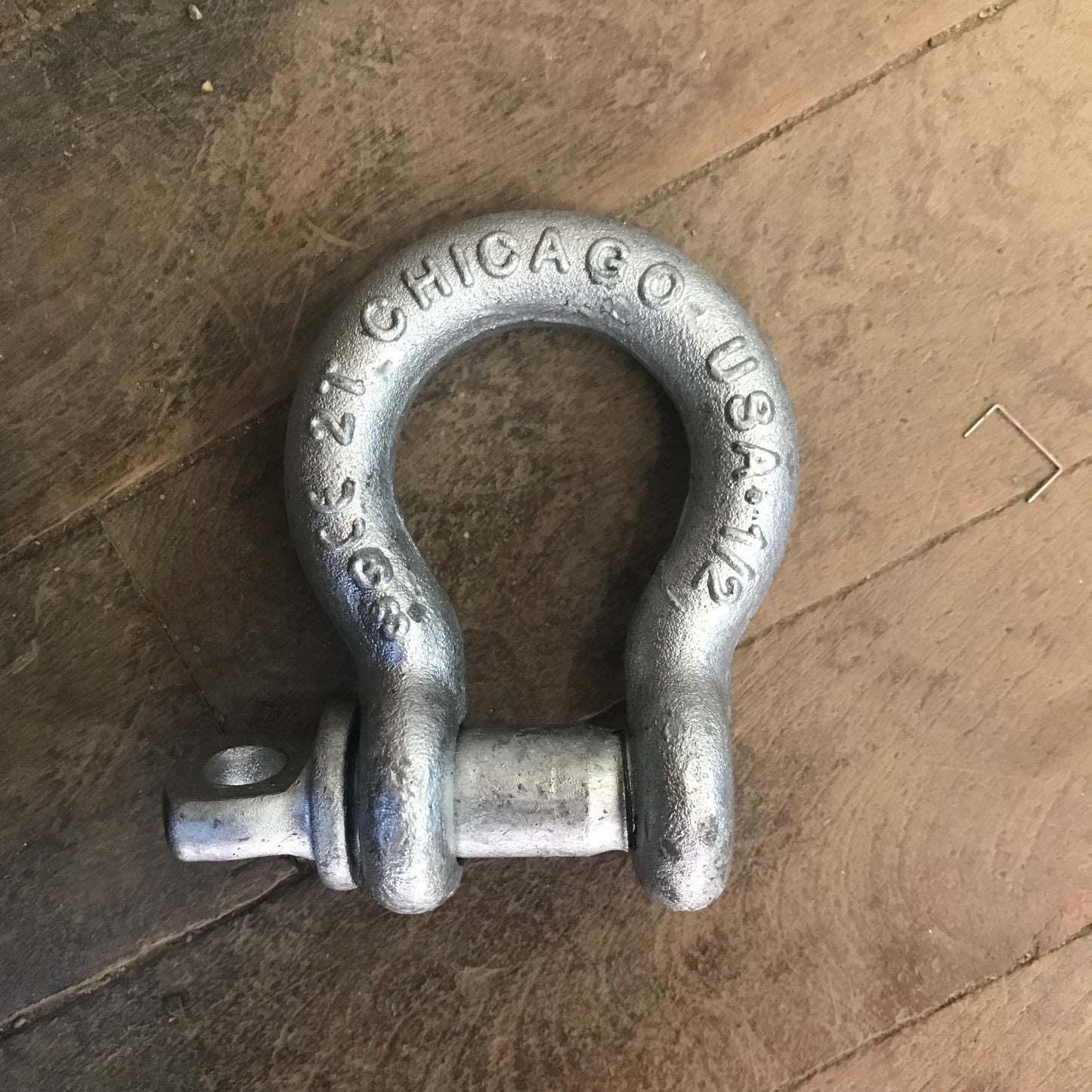 Chicago Hardware 1/2" Galvanized Anchor Screw Pin Shackle (20130-8)