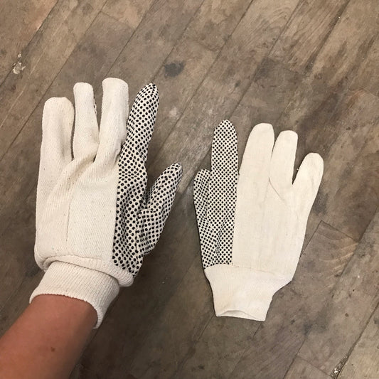 Plastic Dot Gloves (26297)