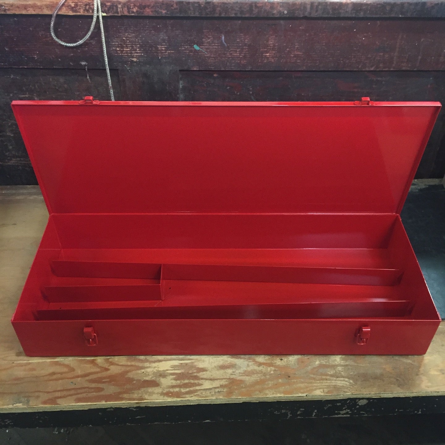 Pioneer 1" Socket Box 31 1/2" x 11 5/8" x 4 3/8" (val299)