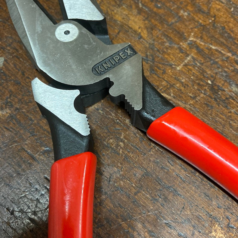 Knipex Lineman's Pliers w/ Fish Tape Puller & Crimper (0911240