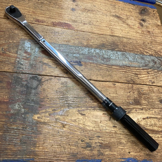 1/2  Drive 25-250 Ft Lb. Click Type Torque Wrench (97353)