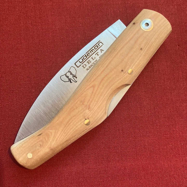 Cudeman Delta Locking Folder w/ Juniper Handle (344-GB)