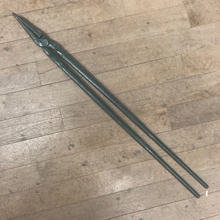 Lansing Forge 24" Straight Lip Tong (SLT003)