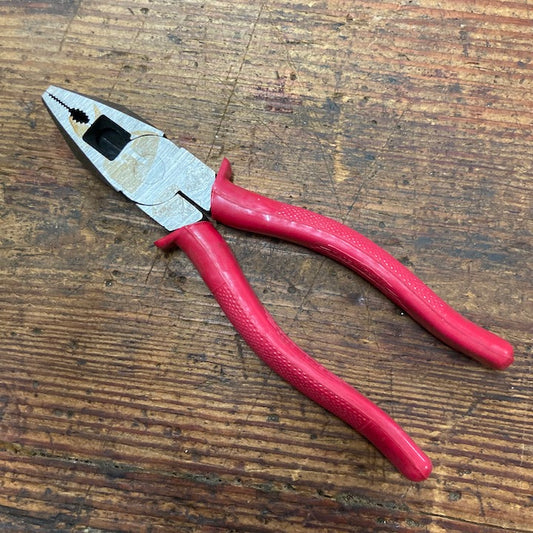 China "Diamond" Combination Pliers 7" (CD7)