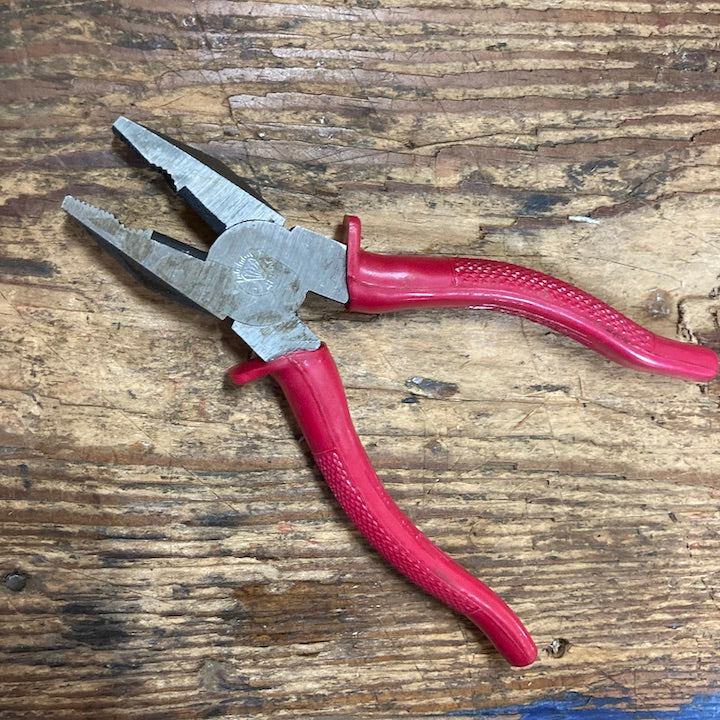 China "Diamond" Combination Pliers 6" (CD6)