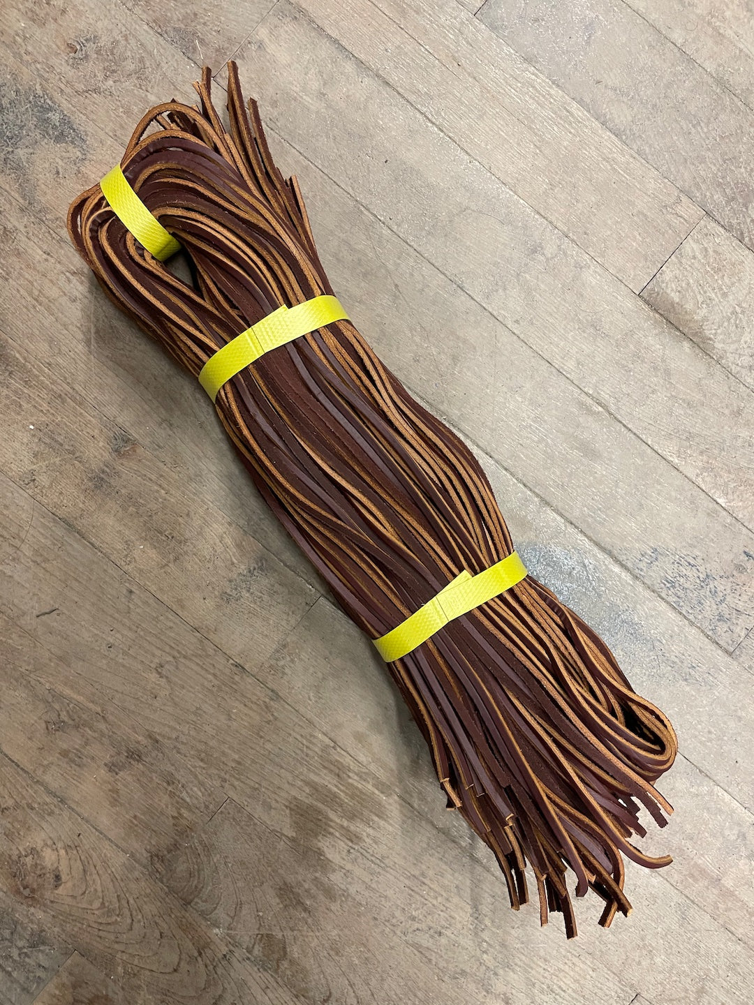 100 pack of 9/64" x 44" Dark Chestnut Leather Laces