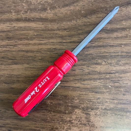 Lutz 2-in-1 Pocket Screwdriver w/ Clip (#1 & 3/16") (24003)