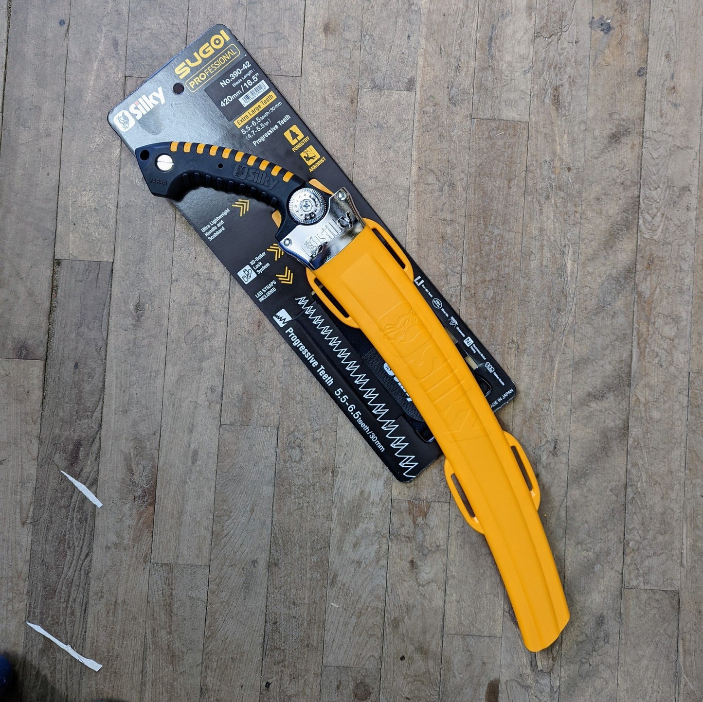 Silky Sugoi Professional 16.5" (420mm) Curved Saw w/ Scabbard-XL Teeth (390-42)