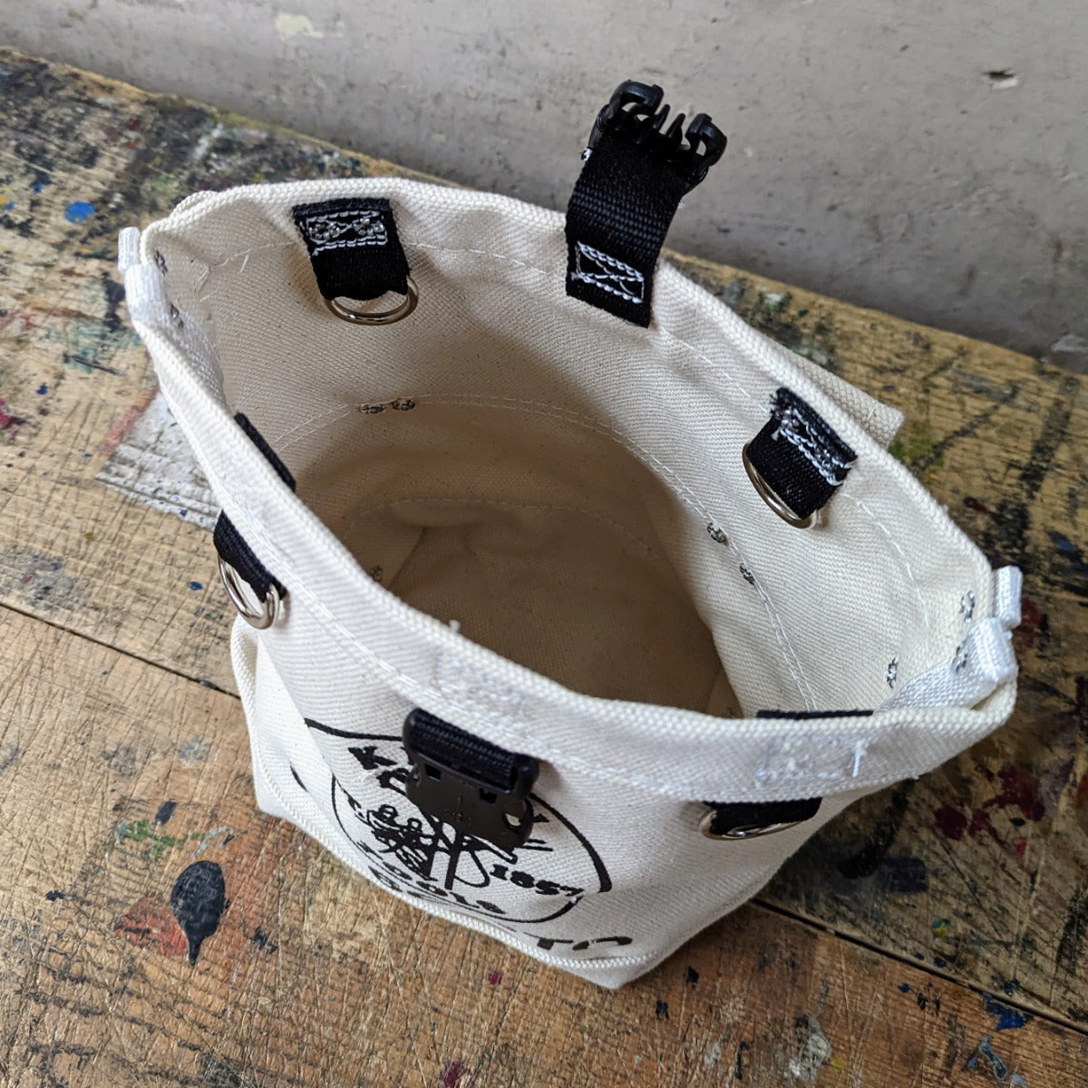 Klein Tool Bag, Bull-Pin and Bolt Pouch, Loop Connect, 5 x 5 x 9 Inch (5416OCTO)