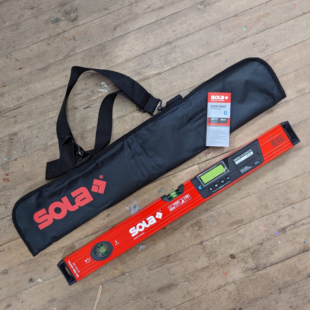 Big Red SOLA DIGITAL 24" Box Beam Level w/ Bluetooth (LSB24D)