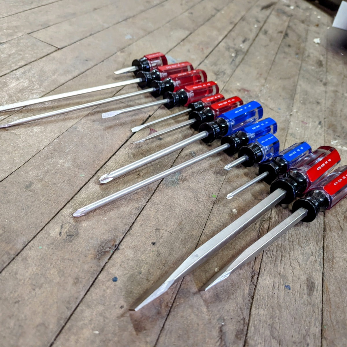 Husky 10 shop piece screwdriver set