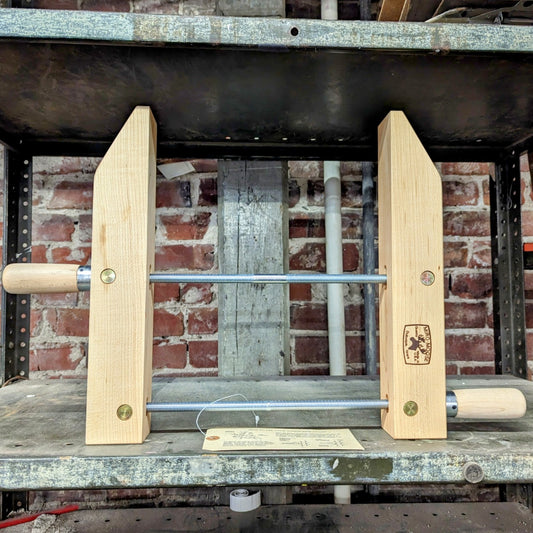 Dubuque 14" USA Handscrew (Miro Moose) Wood Clamp (DC00014)