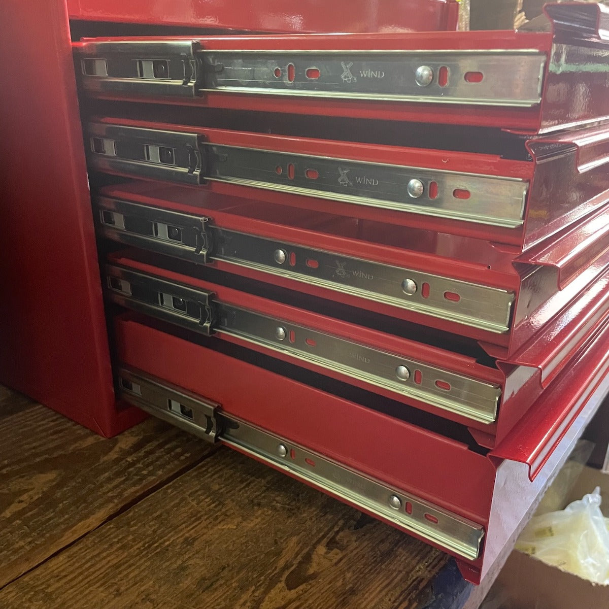 Valley 9 Drawer Red Metal Tool Box 26" x 15" x 17 1/2" (VALLEY-9)