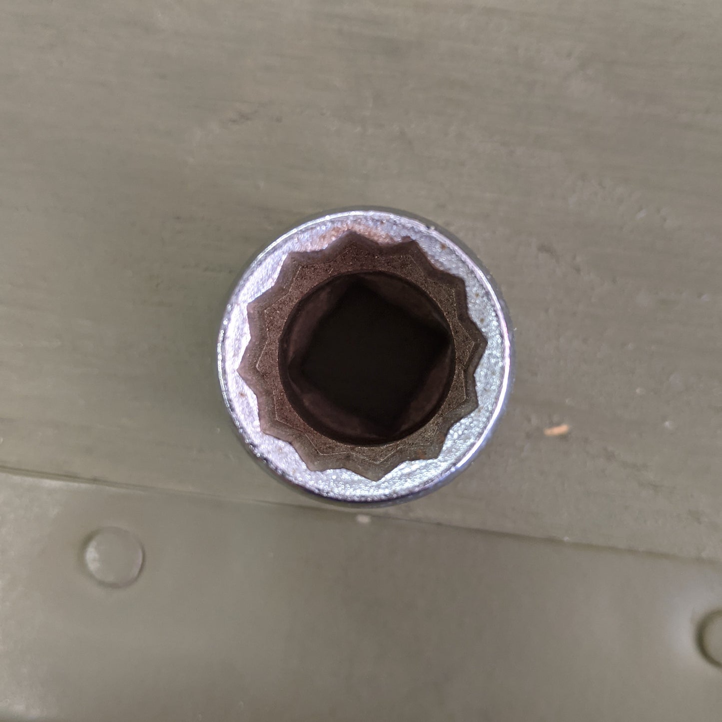 SK NOS 11/16" 1/2" Dr 12pt Socket (40122)