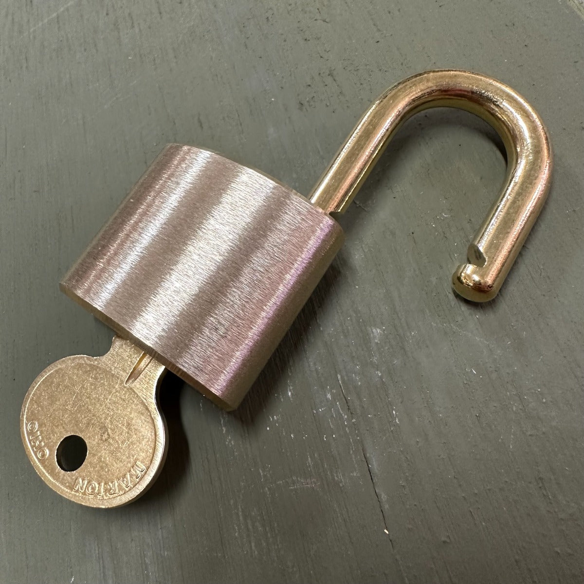 Wilson Bohannan Brass Padlock 7/8" Brass Shackle Clearance x 9/32" (511)